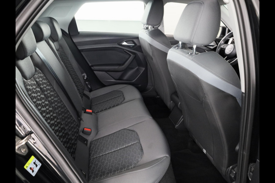 Audi A1 Sportback 25 TFSI Advanced edition 95pk S-tronic| Navigatie via App | Parkeersensoren voor en achter | Climatronic