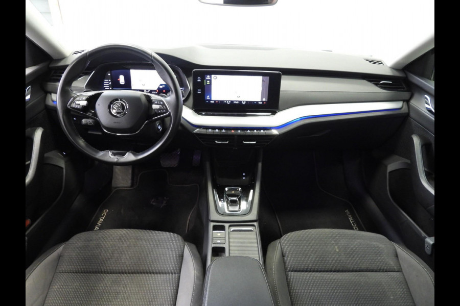 Škoda Octavia Combi 1.0 e-TSI Aut. Business Edition NAVI/ADAPT.CRUISE/TREKHAAK/LED/17"LMV!