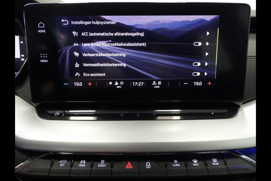 Škoda Octavia Combi 1.0 e-TSI Aut. Business Edition NAVI/ADAPT.CRUISE/TREKHAAK/LED/17"LMV!