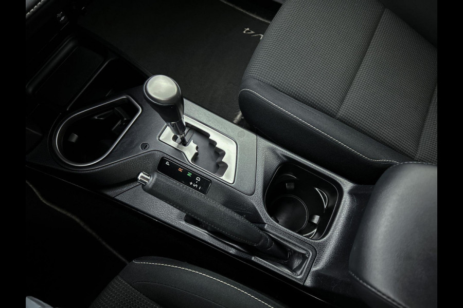 Toyota RAV4 2.5 Hybrid AWD Style(Perfect onderH, Navi, Camera, Parkeersensoren V+A, Cruise Con, Climate Con, Led, Etc)