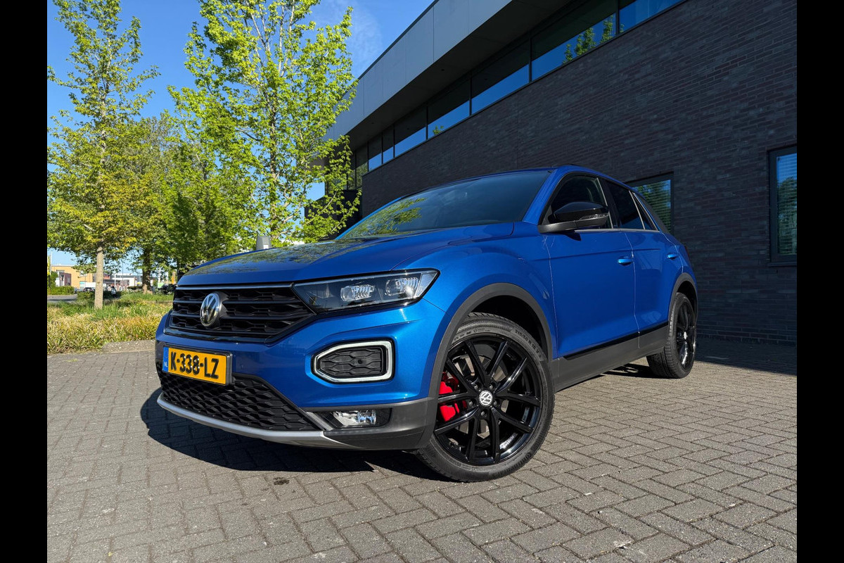 Volkswagen T-Roc 1.5 TSI Sport Business R Volkswagen T-Roc 1.5 TSI Sport Business R