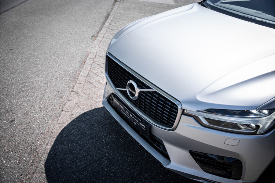 Volvo XC60 2.0 T5 R-Design Geartronic - Bussines Pack Connect - Winter-line