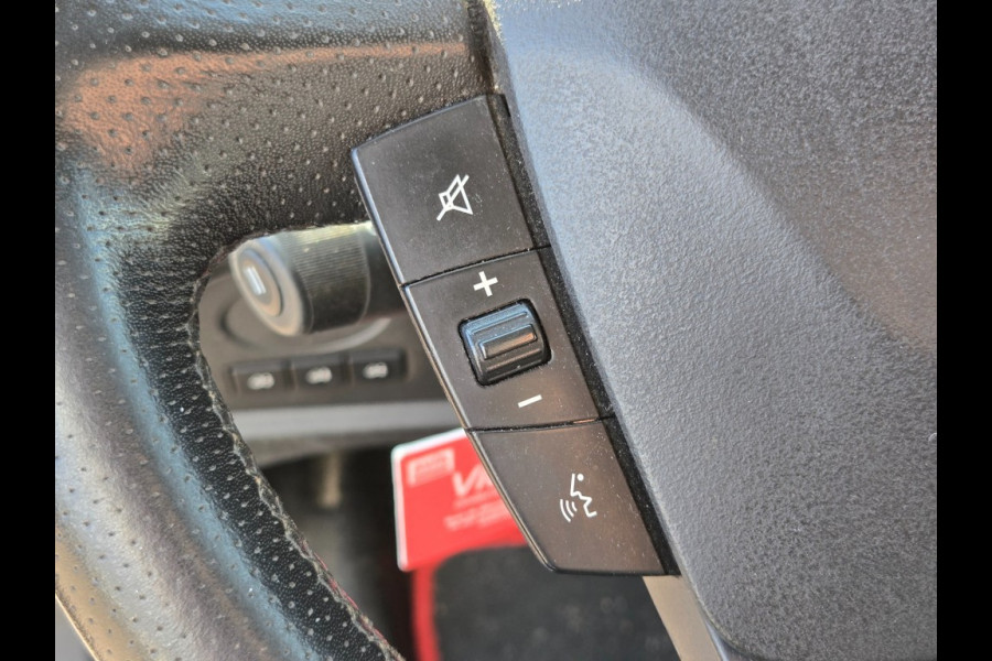 Iveco Daily 35S16V 2.3 352 H3 L I LUCHTVERING I CLIMATE CONTROL I NAVIGATIE