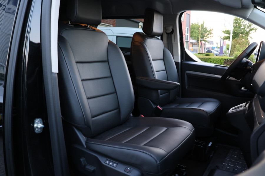 Peugeot Expert 2.0 BlueHDi 180PK L3 DC | 360 Camera | Lederen bekleding | CarPlay | Navigatie | Stoelverwarming | Stuurwielverwarming | Massage | Elek. stoel | Lane Assist |  Dodehoek detector | Dubbel Cabine