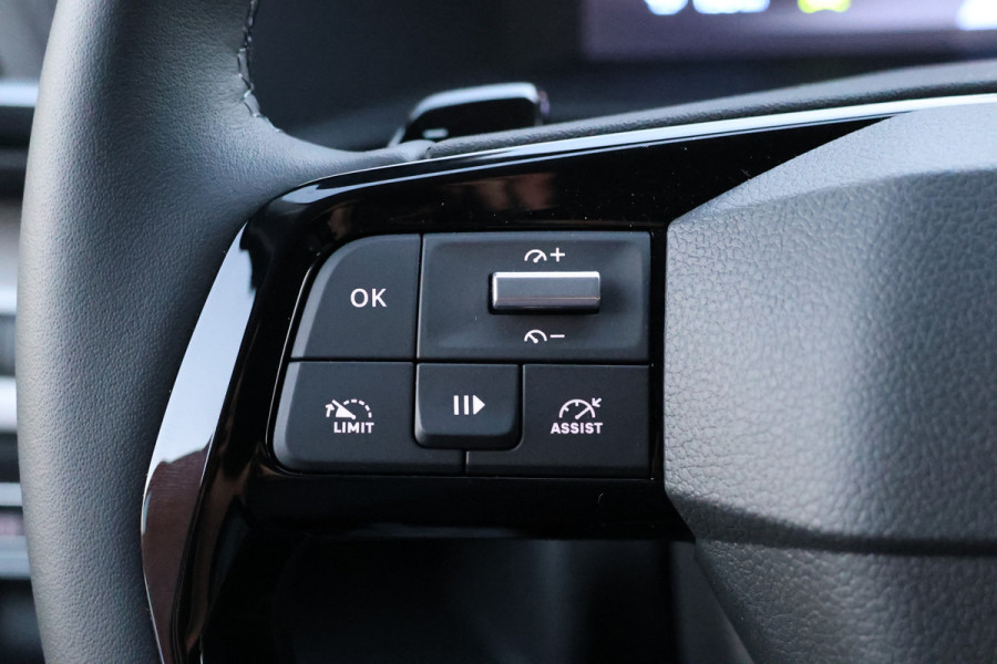 Peugeot Expert 2.0 BlueHDi 180PK L3 DC | 360 Camera | Lederen bekleding | CarPlay | Navigatie | Stoelverwarming | Stuurwielverwarming | Massage | Elek. stoel | Lane Assist |  Dodehoek detector | Dubbel Cabine