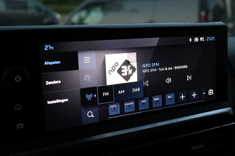 Peugeot Expert 2.0 BlueHDi 180PK L3 DC | 360 Camera | Lederen bekleding | CarPlay | Navigatie | Stoelverwarming | Stuurwielverwarming | Massage | Elek. stoel | Lane Assist |  Dodehoek detector | Dubbel Cabine
