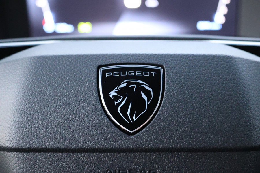 Peugeot Expert 2.0 BlueHDi 180PK L3 DC | 360 Camera | Lederen bekleding | CarPlay | Navigatie | Stoelverwarming | Stuurwielverwarming | Massage | Elek. stoel | Lane Assist |  Dodehoek detector | Dubbel Cabine