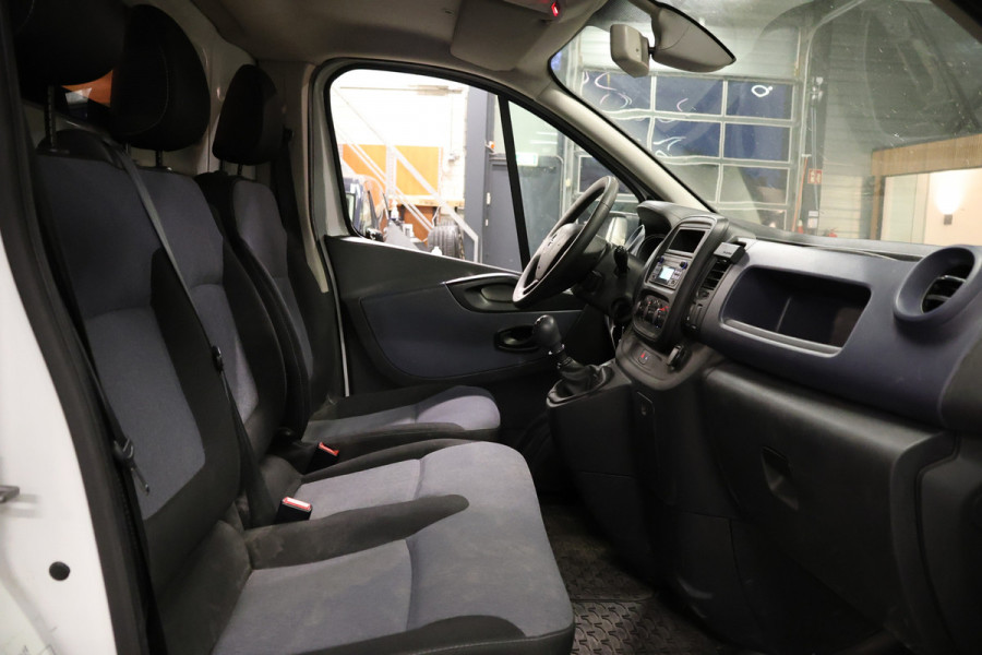 Opel Vivaro 1.6 CDTI L2H1 Sport EcoFlex | Camera | Cruise control | PDC | DAB | 3-Zitter | Airco | Euro 6 | NL Auto | NAP Logisch
