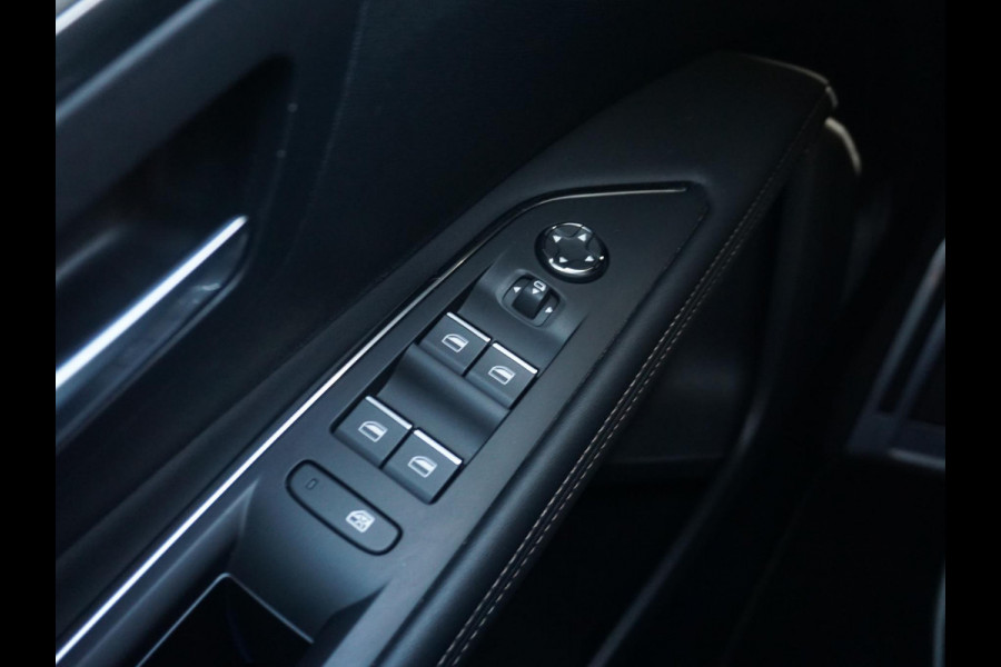 Peugeot 3008 1.6 HYbrid4 300 GT Panoramadak