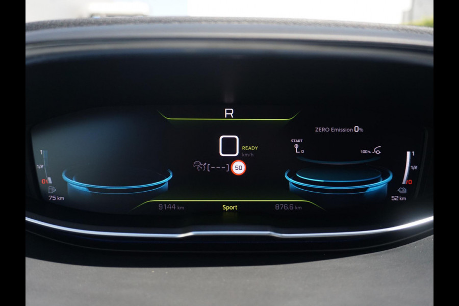 Peugeot 3008 1.6 HYbrid4 300 GT Panoramadak