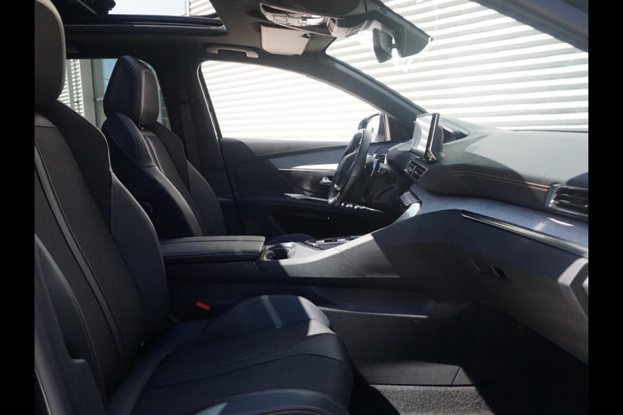 Peugeot 3008 1.6 HYbrid4 300 GT Panoramadak