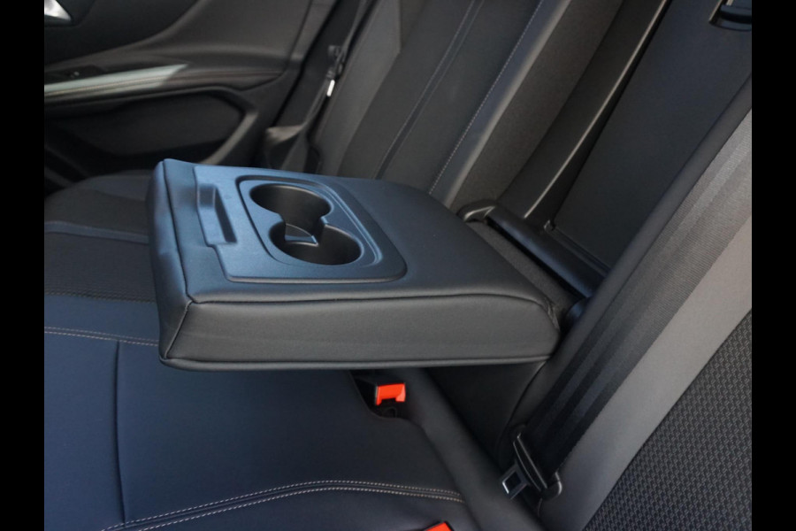 Peugeot 3008 1.6 HYbrid4 300 GT Panoramadak