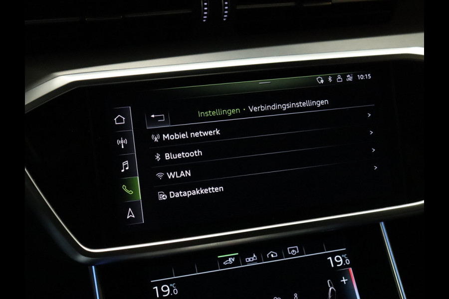 Audi A6 Avant 55 TFSI e quattro Competition [DIGITAL DASH, ADAPTIVE CRUISE CONTROL, CAMERA + TOP VIEUW, MEMORY SEATS, STOELMASSAGE, CLIMATE CONTROL, FLIPPERS,  STOELVERWARMING V+A, TREKHAAK, ELEK... ACHTERKLEP, NAVIGATIE, NIEUWSTAAT]