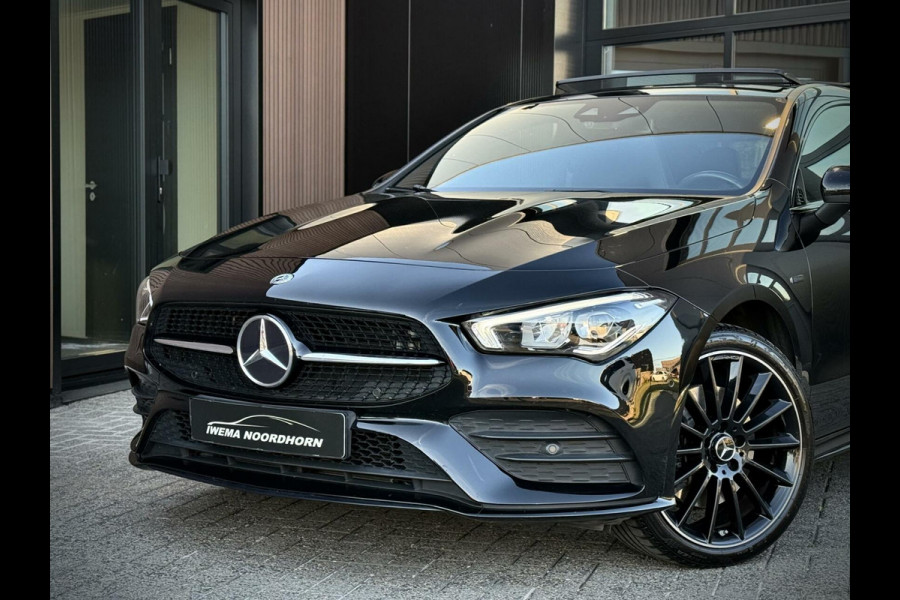 Mercedes-Benz CLA-Klasse 250 e AMG CLA250e Coupe Panoramadak|Keyless|Advanced sound|Sfeerverlichting|Night pakket