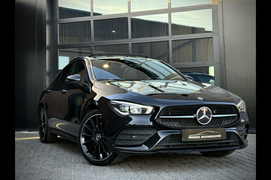 Mercedes-Benz CLA-Klasse 250 e AMG CLA250e Coupe Panoramadak|Keyless|Advanced sound|Sfeerverlichting|Night pakket