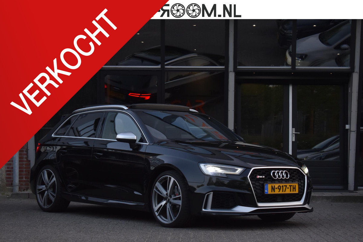 Audi A3 Sportback 2.5 TFSI RS 3 quattro Pano Kuipstoelen B&O Leder RS3 Audi A3 Sportback 2.5 TFSI RS 3 quattro Pano Kuipstoelen B&O Leder RS3