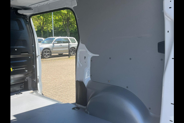 Citroën Jumpy 2.0 BlueHDI 145 Pk Automaat L2 Airco / Cruise / Camera / Navi