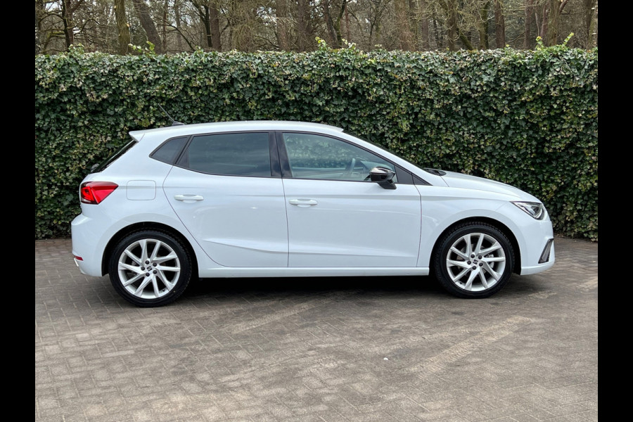 Seat Ibiza 1.0 EcoTSI FR | Carplay | LED | 17' inch | PDC