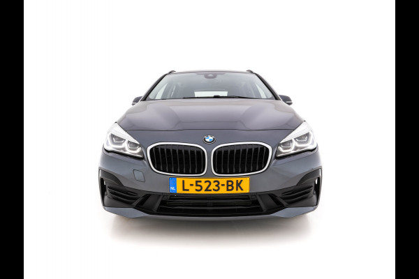 BMW 2 Serie Active Tourer 225xe iPerformance Executive (INCL-BTW) *DAKOTA-LEATHER | FULL-LED | HARMAN/KARDON-AUDIO  | HEATED-SPORT-SEATS | HEAD-UP | DAB+  | ECC | NAVI-FULLMAP | PDC | CRUISE | 17''ALU*