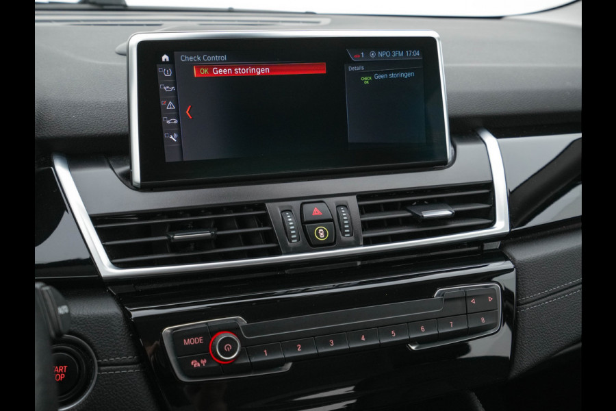 BMW 2 Serie Active Tourer 225xe iPerformance Executive (INCL-BTW) *DAKOTA-LEATHER | FULL-LED | HARMAN/KARDON-AUDIO  | HEATED-SPORT-SEATS | HEAD-UP | DAB+  | ECC | NAVI-FULLMAP | PDC | CRUISE | 17''ALU*