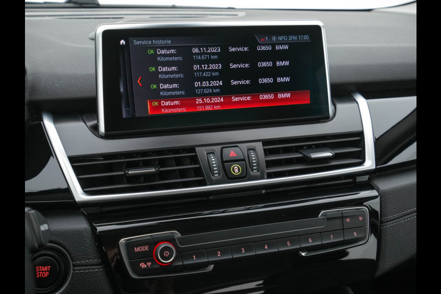 BMW 2 Serie Active Tourer 225xe iPerformance Executive (INCL-BTW) *DAKOTA-LEATHER | FULL-LED | HARMAN/KARDON-AUDIO  | HEATED-SPORT-SEATS | HEAD-UP | DAB+  | ECC | NAVI-FULLMAP | PDC | CRUISE | 17''ALU*