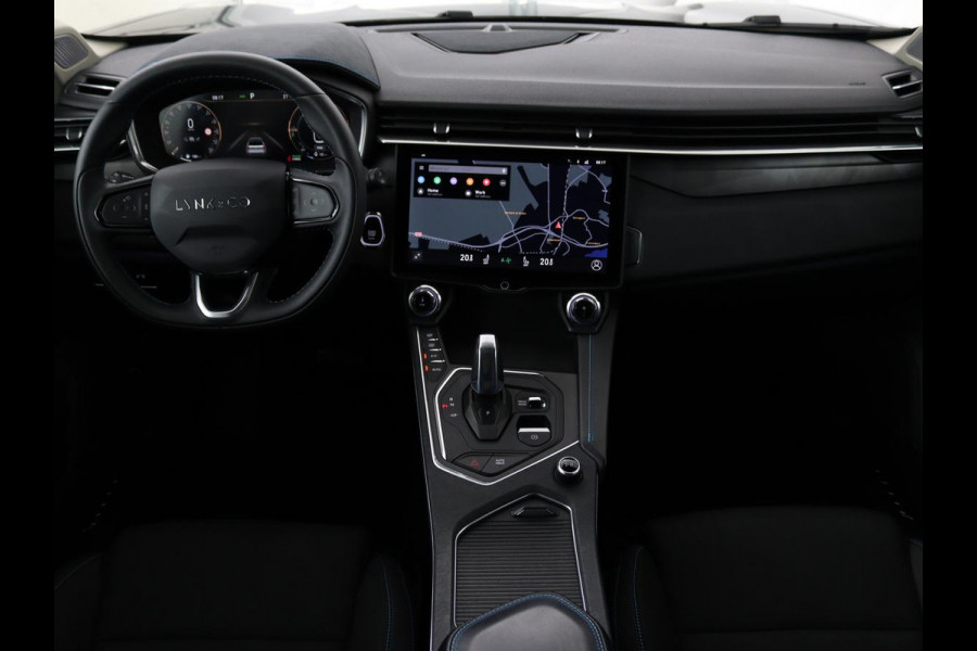 Lynk & Co 01 1.5 | Panoramadak | Navi | Achteruitrijcamera | CarPlay | Cruise Control Adaptief | Draadloze Telefoonlader | Stoelverwarming | DAB