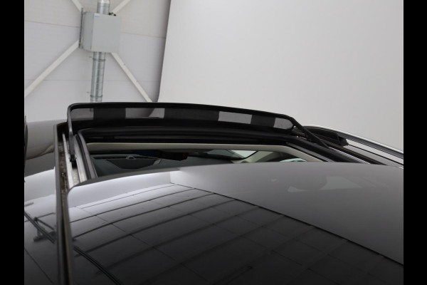 Lynk & Co 01 1.5 | Panoramadak | Navi | Achteruitrijcamera | CarPlay | Cruise Control Adaptief | Draadloze Telefoonlader | Stoelverwarming | DAB