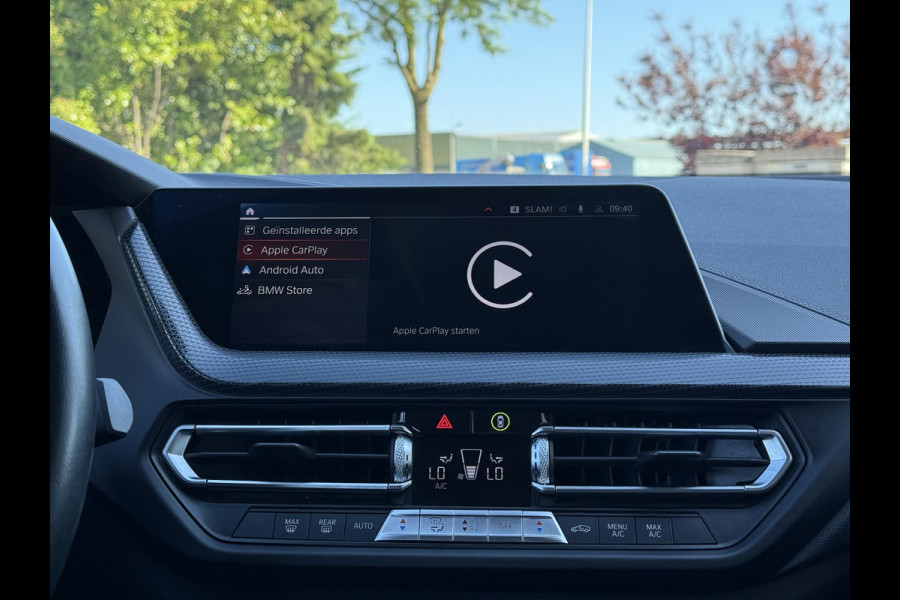BMW 1-serie 116d Executive Ed. | Navi | Apple Carplay | Trekhaak |