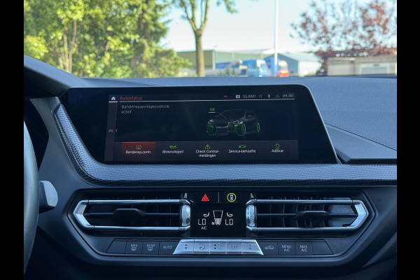 BMW 1-serie 116d Executive Ed. | Navi | Apple Carplay | Trekhaak |