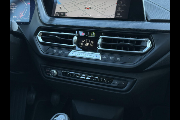 BMW 1-serie 116d Executive Ed. | Navi | Apple Carplay | Trekhaak |