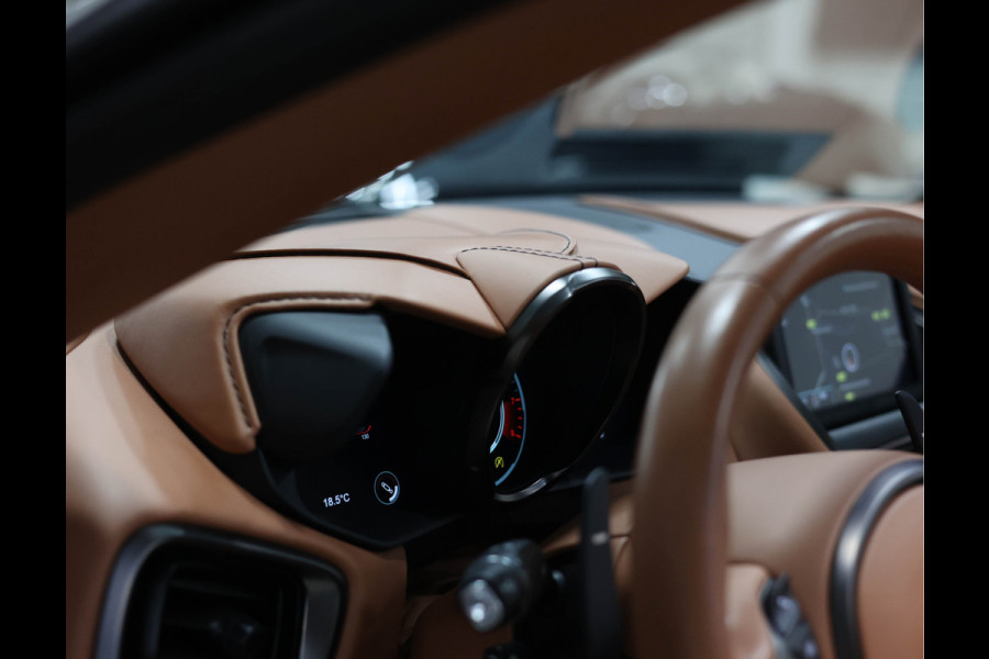 Aston Martin DBS Volante 5.2 V12 Superleggera *Carbon*360*Dealer odh*