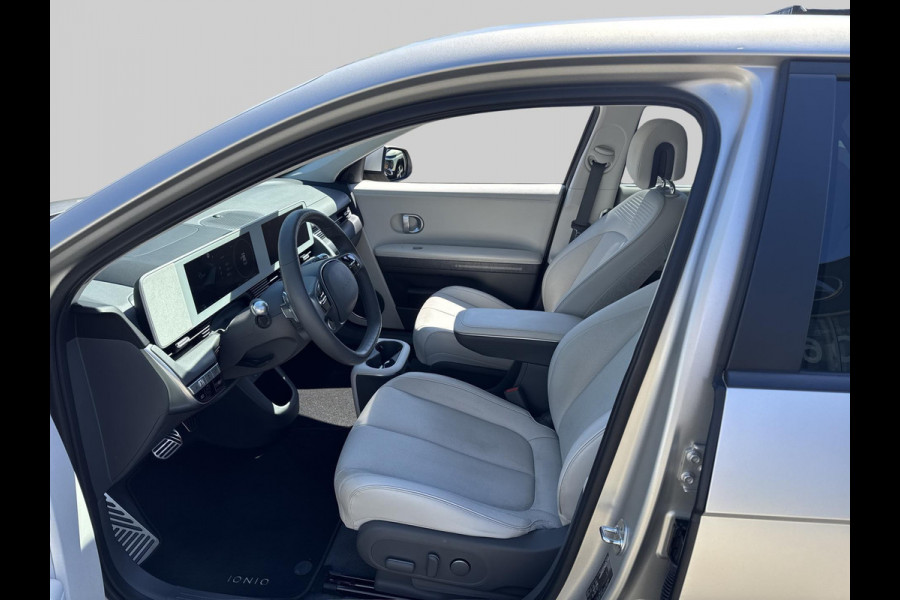 Hyundai IONIQ 5 Connect+ AWD 73kWh KEURIGE AUTO // MATTE KLEUR // BEIGE INTERIEUR