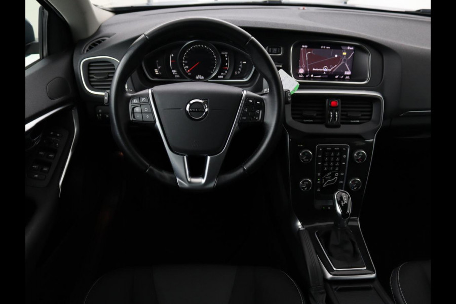 Volvo V40 1.5 T2 Edition+ | Trekhaak | Navigatie | Achteruitrijcamera | Stoelverwarming | Cruise Control | LMV