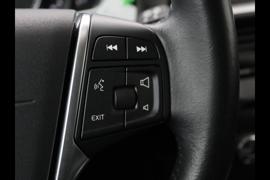 Volvo V40 1.5 T2 Edition+ | Trekhaak | Navigatie | Achteruitrijcamera | Stoelverwarming | Cruise Control | LMV