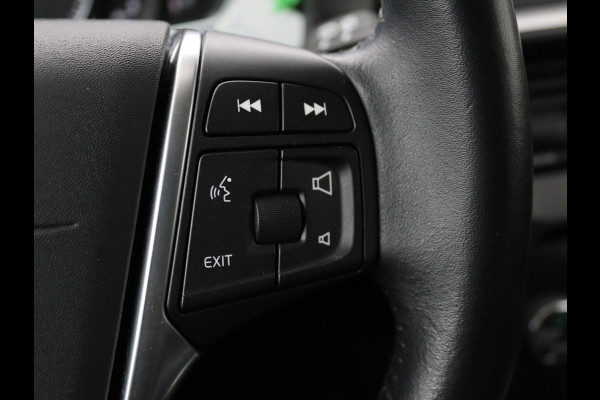 Volvo V40 1.5 T2 Edition+ | Trekhaak | Navigatie | Achteruitrijcamera | Stoelverwarming | Cruise Control | LMV