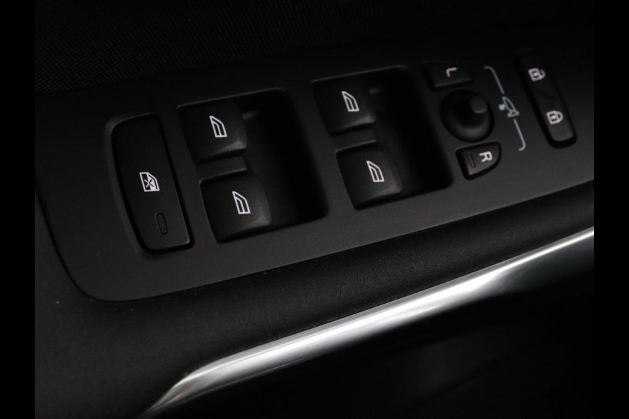Volvo V40 1.5 T2 Edition+ | Trekhaak | Navigatie | Achteruitrijcamera | Stoelverwarming | Cruise Control | LMV