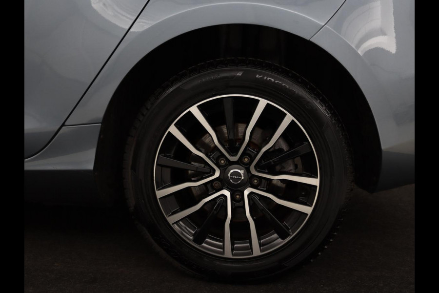 Volvo V40 1.5 T2 Edition+ | Trekhaak | Navigatie | Achteruitrijcamera | Stoelverwarming | Cruise Control | LMV