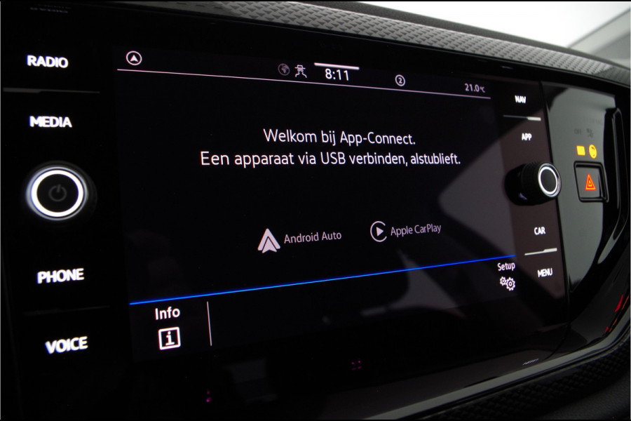 Volkswagen Polo 1.0 TSI Life > Automaat/Torsby velgen/Camera/stoelverwarming... | 2491 |
