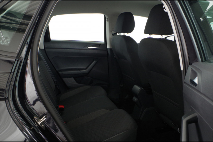 Volkswagen Polo 1.0 TSI Life > Automaat/Torsby velgen/Camera/stoelverwarming... | 2491 |