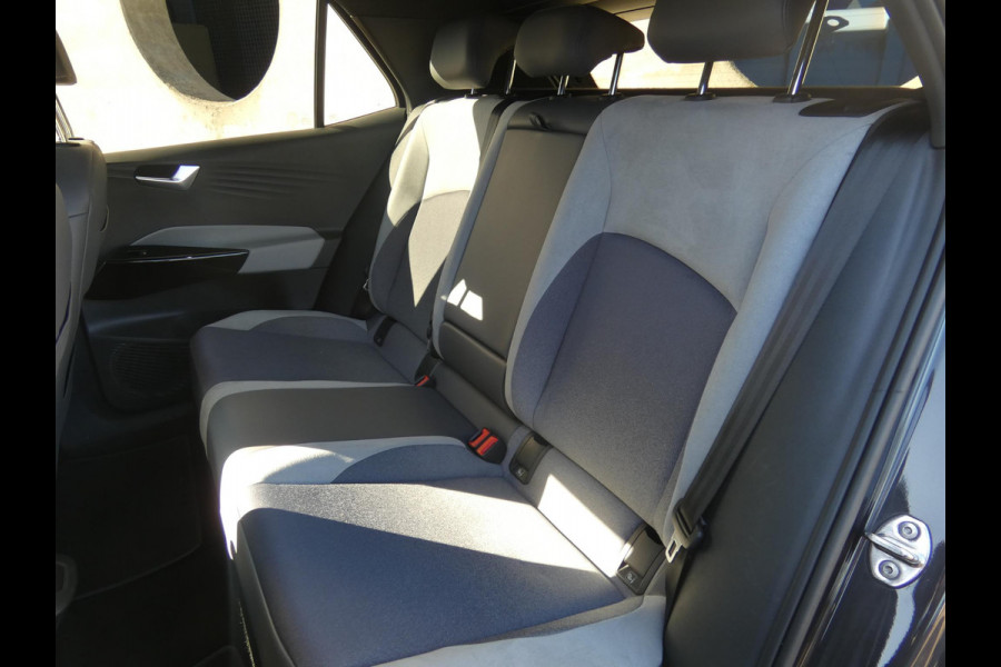 Volkswagen ID.3 First Plus 58 kWh