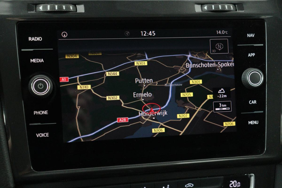 Volkswagen Golf 1.0 TSI Comfortline | Carplay | Navigatie | Adaptive cruise | Climate control | PDC | Bluetooth | Comfortstoelen | LED