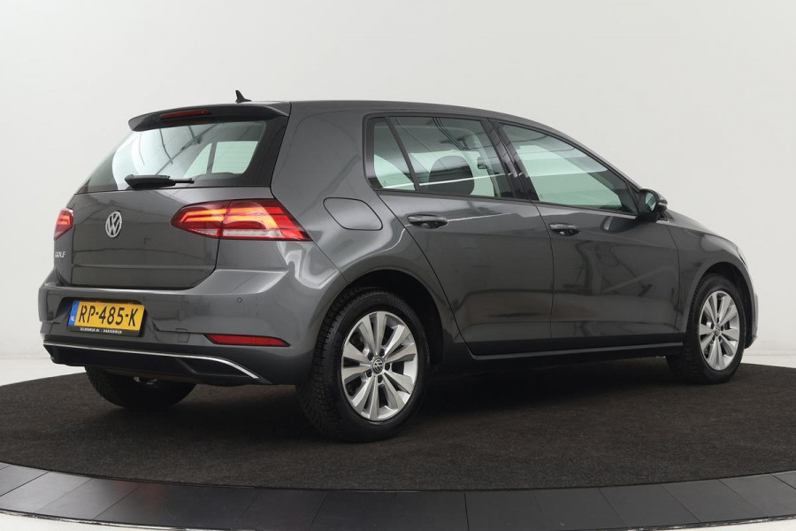 Volkswagen Golf 1.0 TSI Comfortline | Carplay | Navigatie | Adaptive cruise | Climate control | PDC | Bluetooth | Comfortstoelen | LED