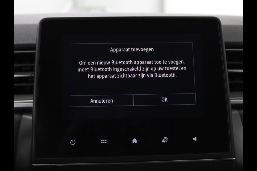 Renault Captur 1.3 TCe 140 Intens | Trekhaak | Automaat | Navi | Apple Carplay | Cruise Control | DAB | LMV