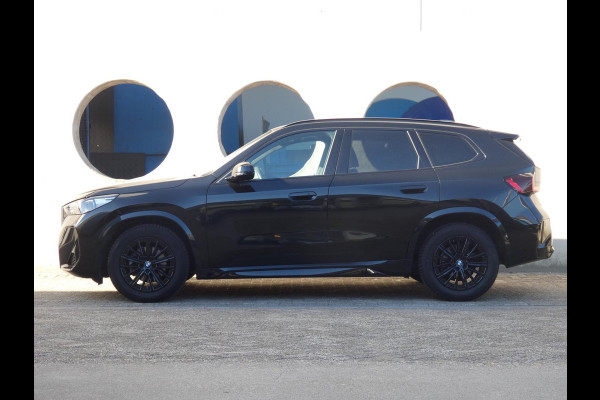 BMW X1 sDrive18i | M-SPORTPAKKET | LEDEREN BEKLEDING |