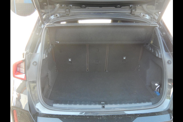 BMW X1 sDrive18i | M-SPORTPAKKET | LEDEREN BEKLEDING |