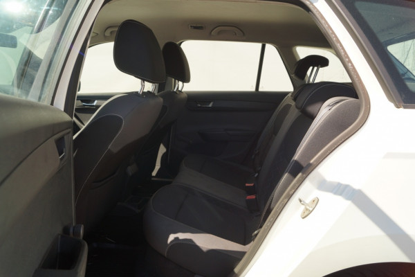 Škoda Fabia Combi 1.0 TSI Ambition -NAVI-PDC-DAB-TREKHAAK-