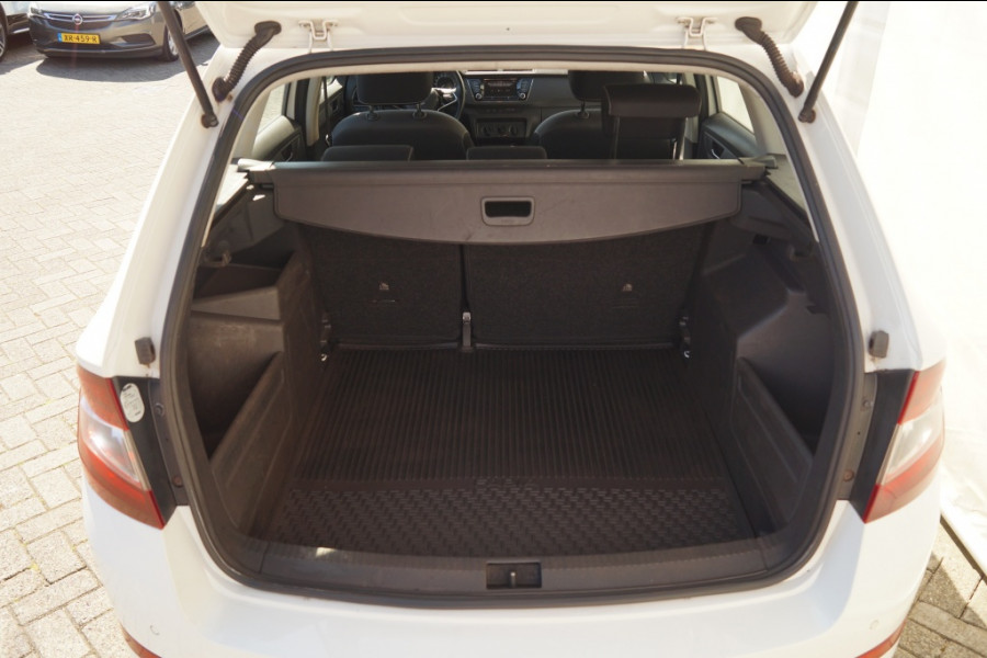 Škoda Fabia Combi 1.0 TSI Ambition -NAVI-PDC-DAB-TREKHAAK-