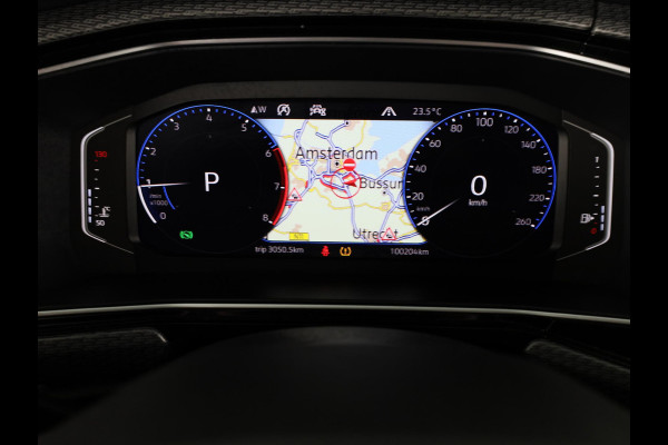 Volkswagen T-Cross 1.0 TSI Style 115PK | Automaat (DSG) | R Line | 18 Inch | Digitaal dashboard | Navigatie | Camera | Stoelverwarming