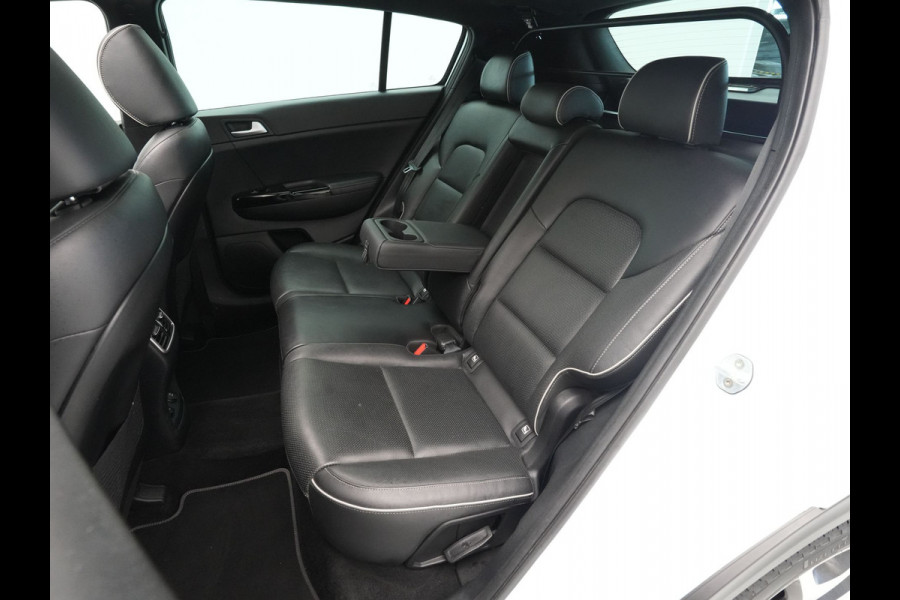 Kia Sportage 1.6 T-GDI 4WD GT-Line Panorama Camera Stoelverwarming Side Assist JBL Carplay 271