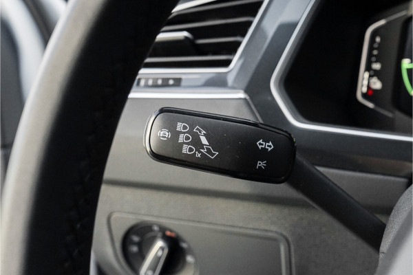 Volkswagen Tiguan 1.4 TSI eHybrid R-Line Black Pack ACC Camera Elek. Trekhaak
